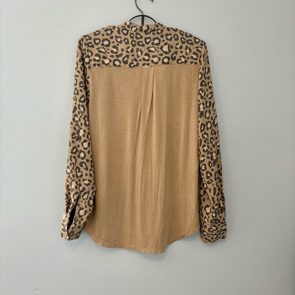 A New Day Leopard Print Long Sleeve Blouse (Size S) - Picture 6 of 9
